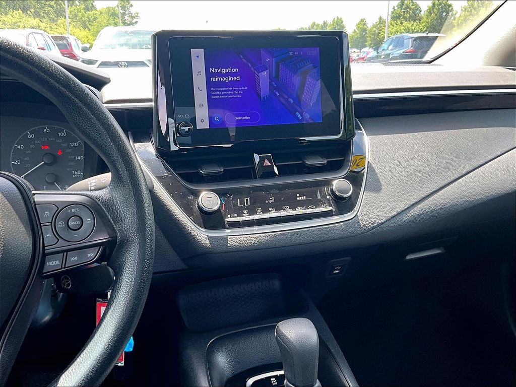 2024 Toyota Corolla — photo 18