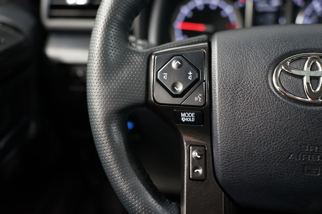2024 Toyota 4Runner TRD Off Road 15