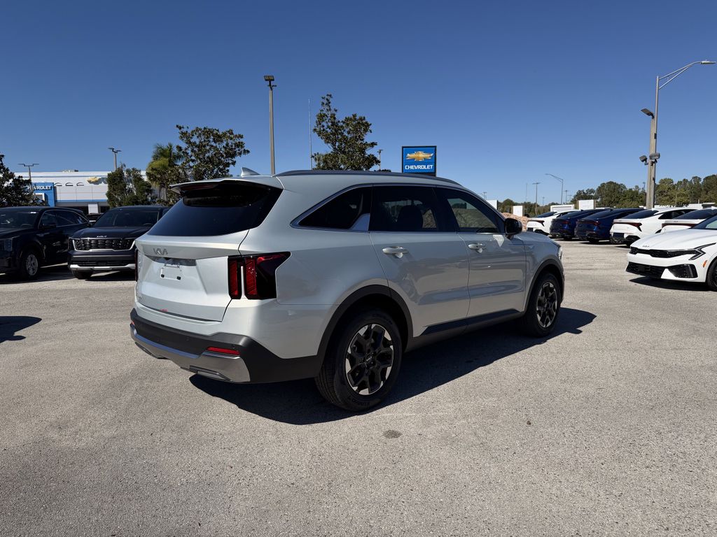 new 2026 Kia Sorento car, priced at $31,271