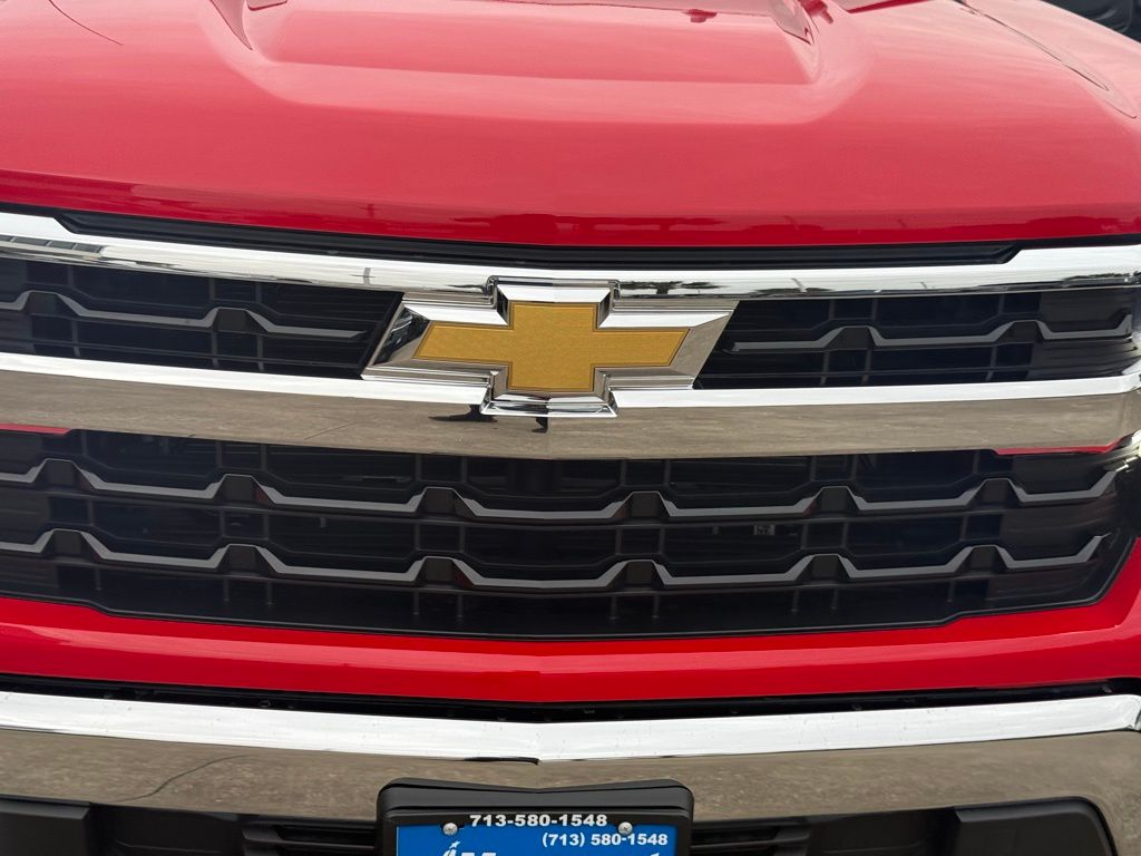 2026 Chevrolet Silverado 1500 LT - 3