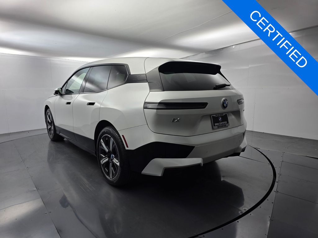 Certified Used 2024 White BMW xDrive50 image 6