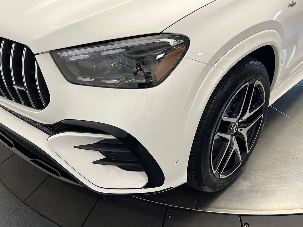 2025 Mercedes-Benz GLE 53 AMG 9
