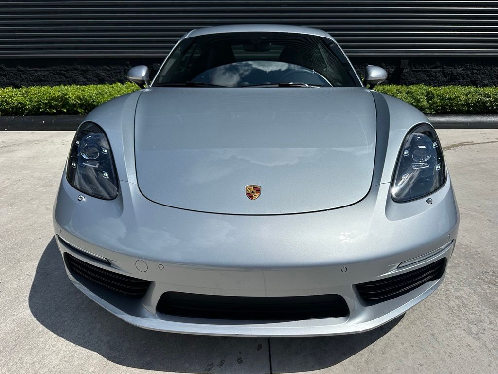 Thumbnail: 2022 Porsche 718 Cayman - 8