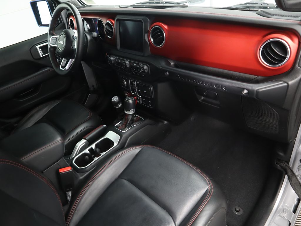 Thumbnail: 2021 Jeep Wrangler - 18