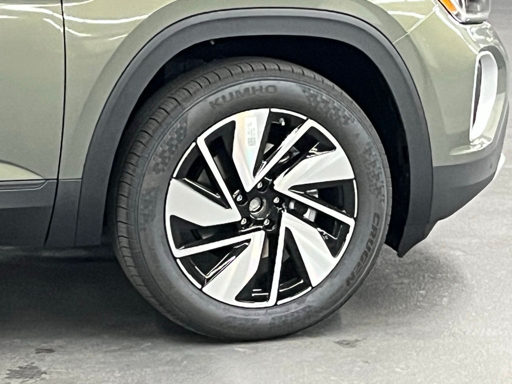 2026 Volkswagen Atlas SE w/Tech - Photo 42