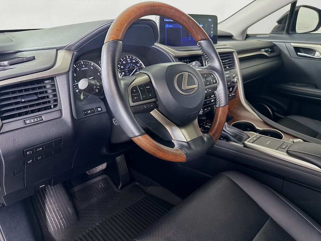 2022 Lexus RX 350L 9