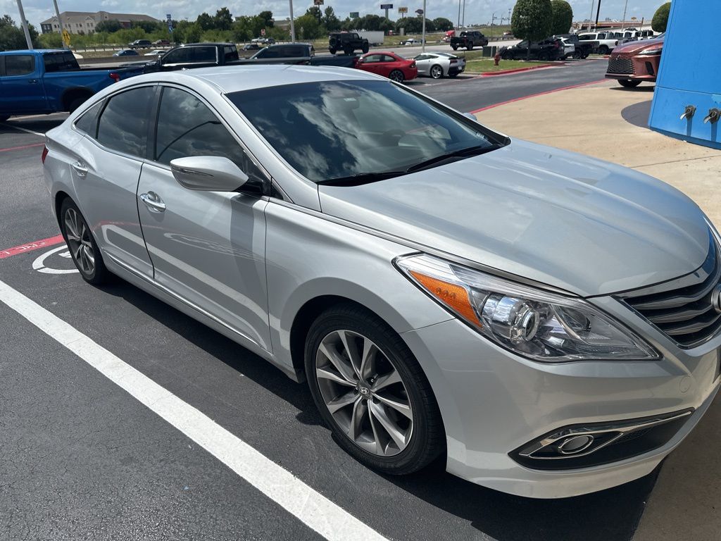 Thumbnail: 2015 Hyundai Azera - 3