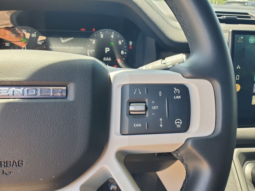 2025 Land Rover Defender