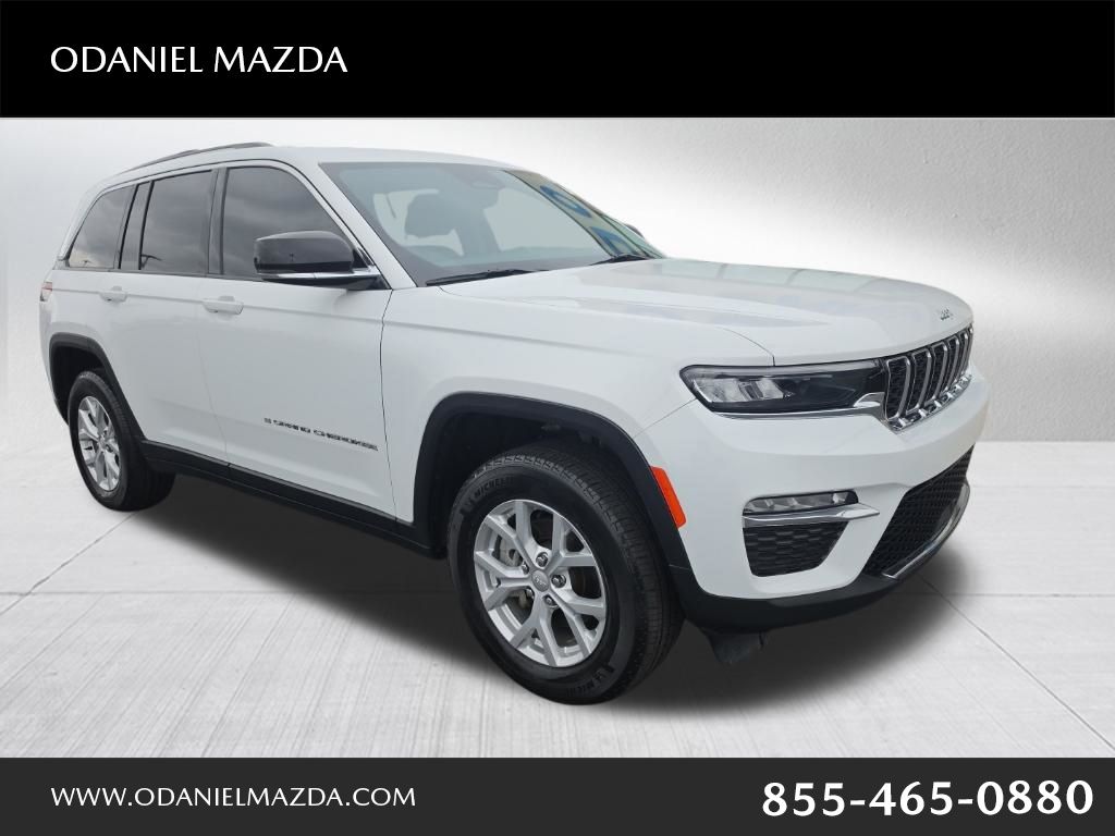 Bright White Clearcoat 2023 Jeep Grand Cherokee SUV / Crossover Four-Wheel Drive 8-Speed Automatic