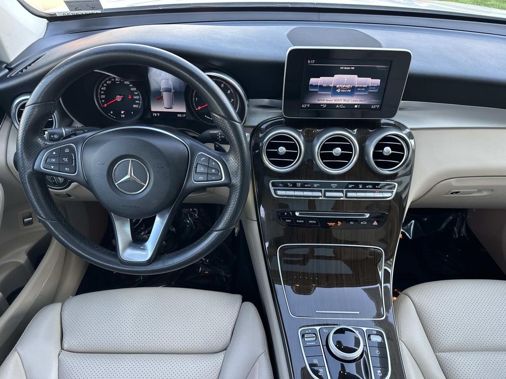 Thumbnail: 2018 Mercedes-Benz GLC - 31