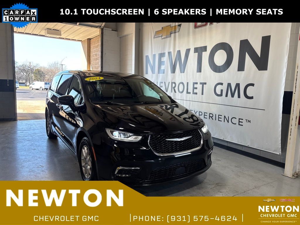 2024 Chrysler Pacifica Touring L FWD