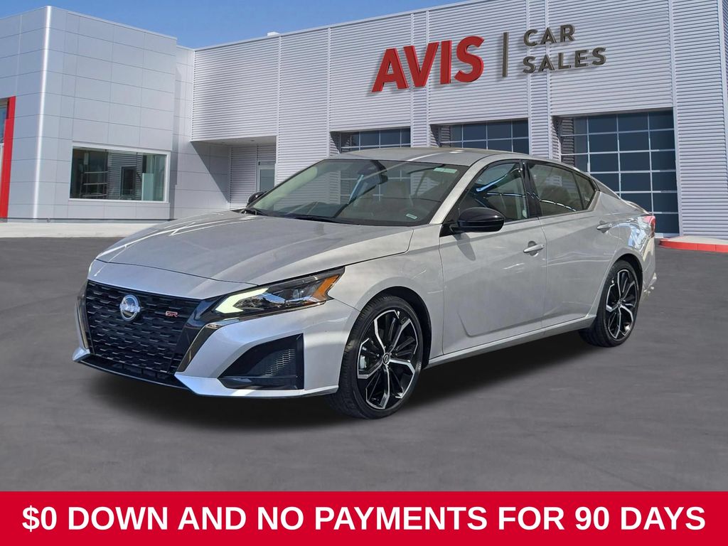Brilliant Silver Metallic 2025 Nissan Altima Sedan Front-Wheel Drive Continuously Variable Transmission