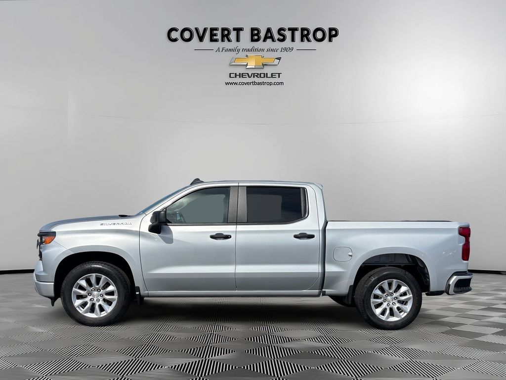Used Car 2022 Chevrolet Silverado 1500  Custom For Sale Under $35,000 In Austin, Texas