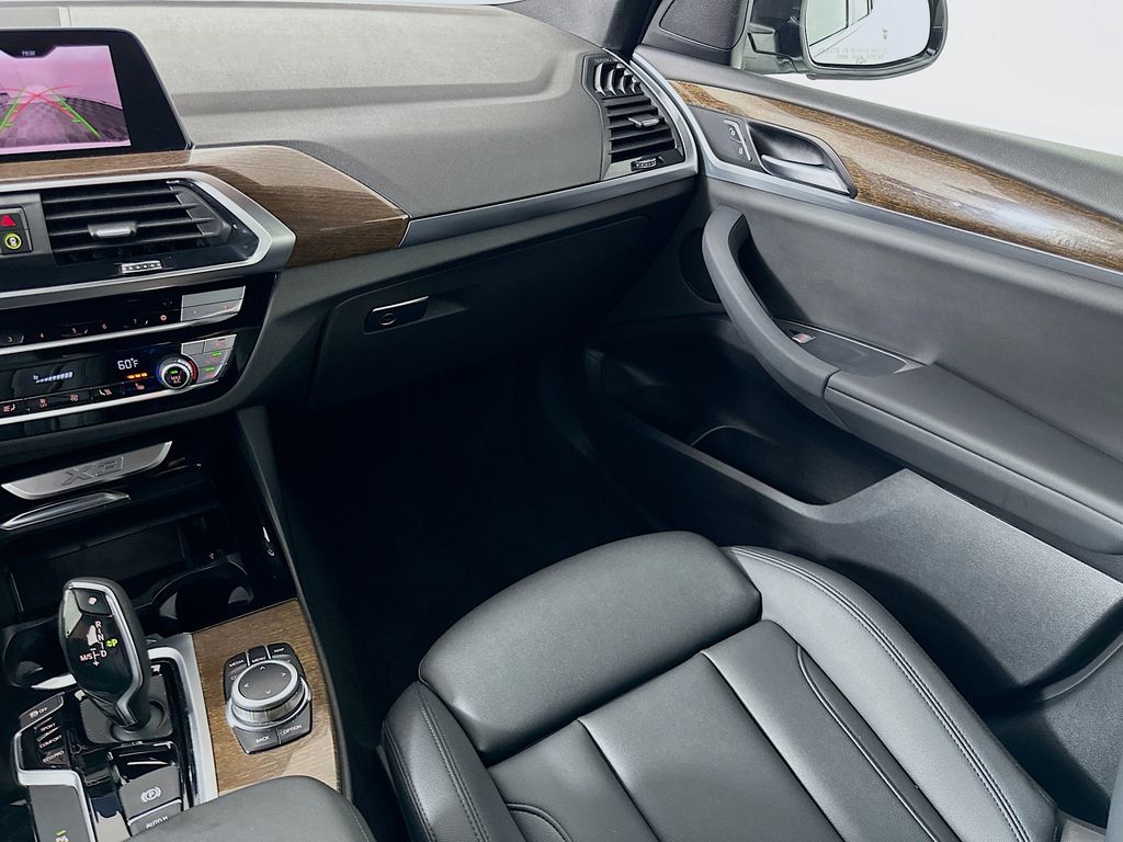 Thumbnail: 2020 BMW X3 - 24