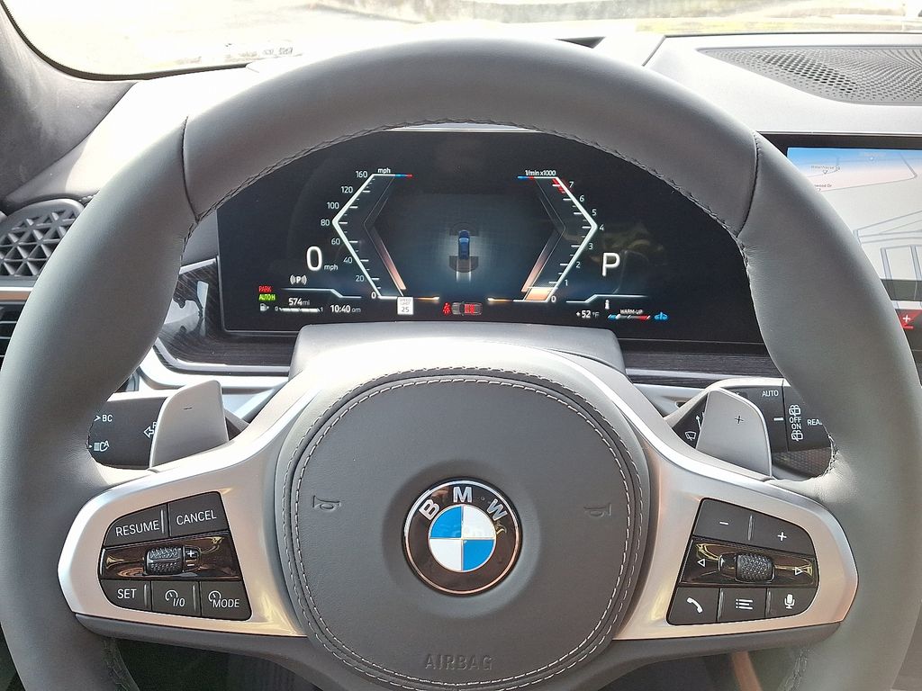 Thumbnail: 2026 BMW X7 - 9