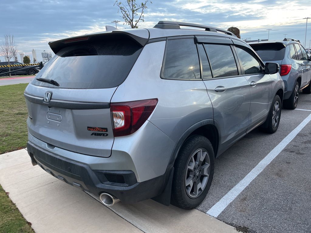 Thumbnail: 2022 Honda Passport - 3