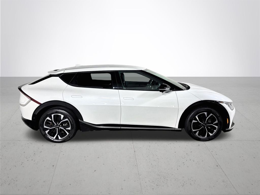2024 Kia EV6 Wind