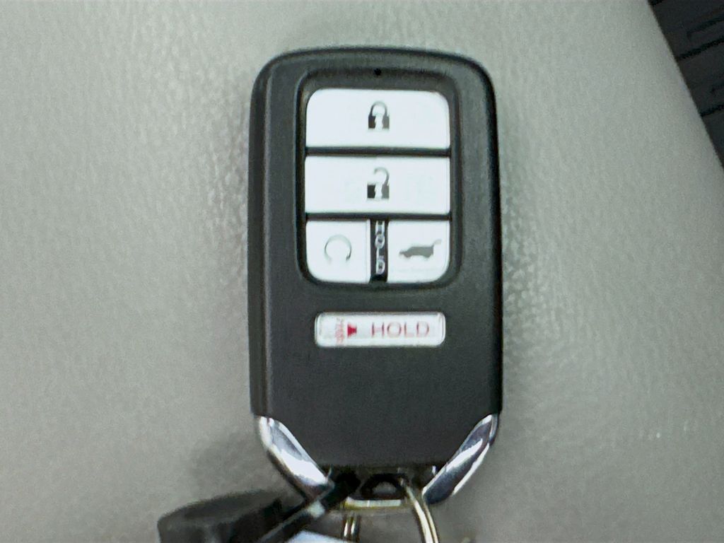 Used Car 2020 Honda Pilot  Ex-l For Sale Under $25,000 In Austin, Texas