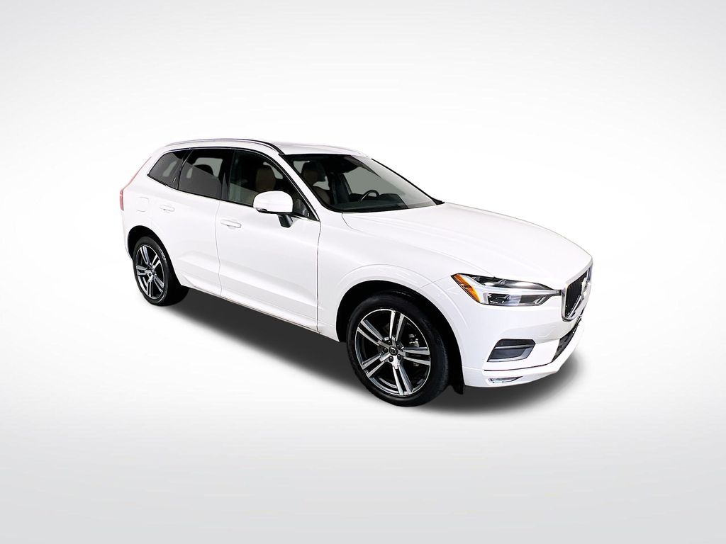 Used 2021 Volvo XC60 Momentum with VIN YV4102RKXM1862823 for sale in Gladstone, OR