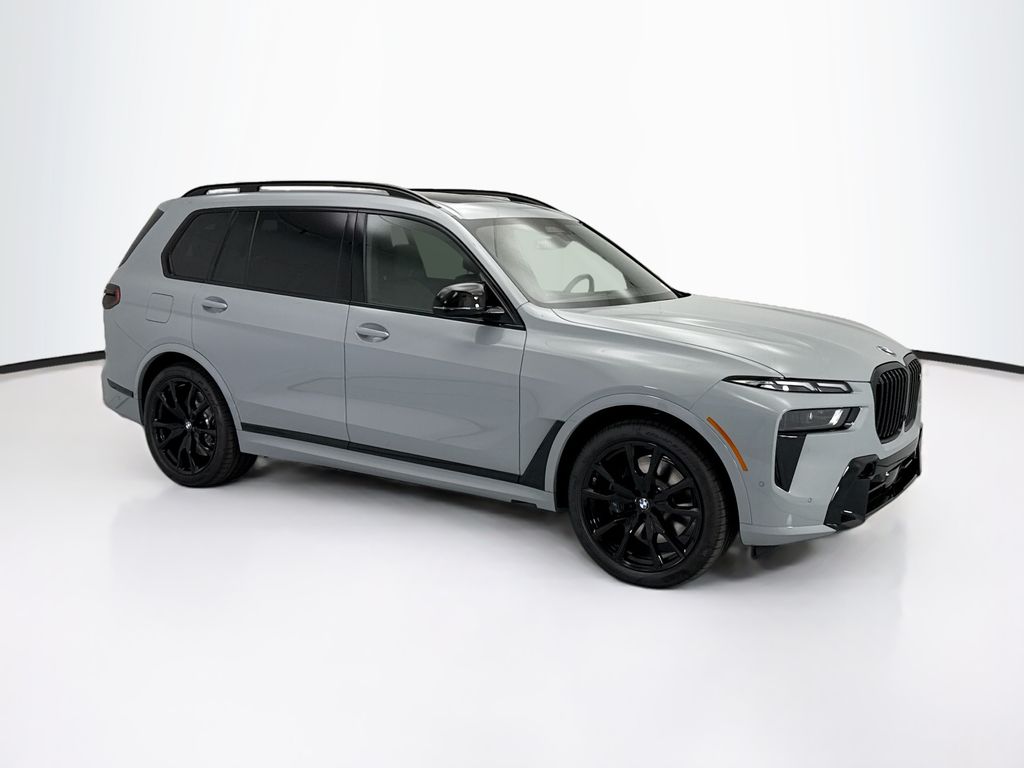 Thumbnail: 2027 BMW X7 - 3