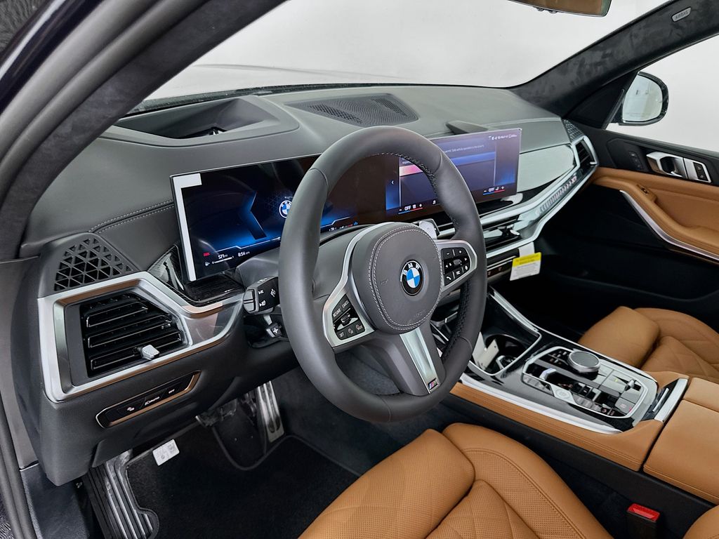 Thumbnail: 2026 BMW X7 - 9