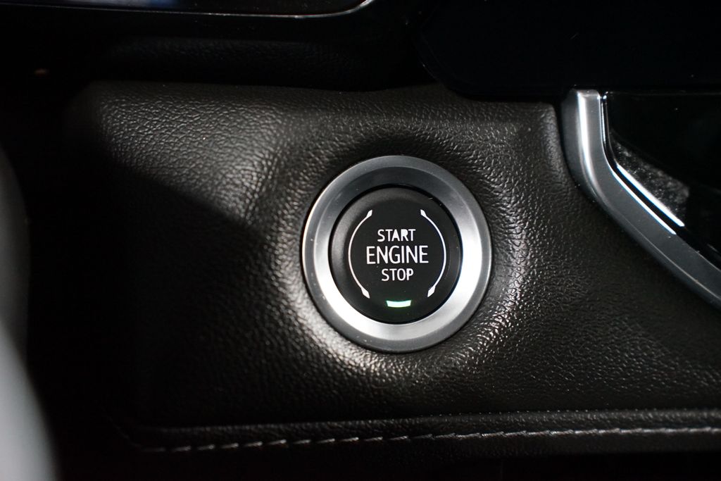 Thumbnail: 2024 Chevrolet Colorado - 22