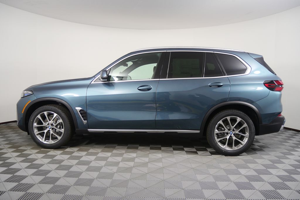 Thumbnail: 2026 BMW X5 - 6