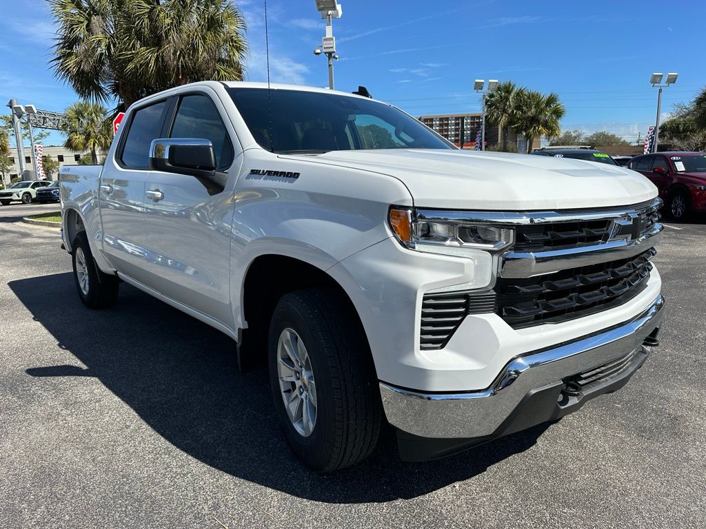 2024 Chevrolet Silverado 1500 LT 9