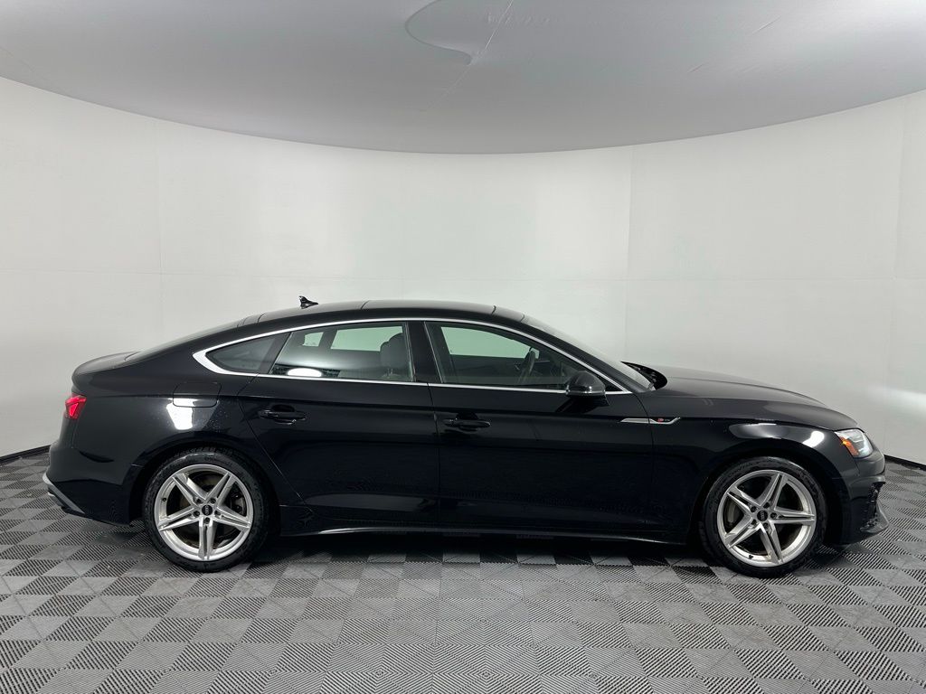 Thumbnail: 2022 Audi A5 - 4