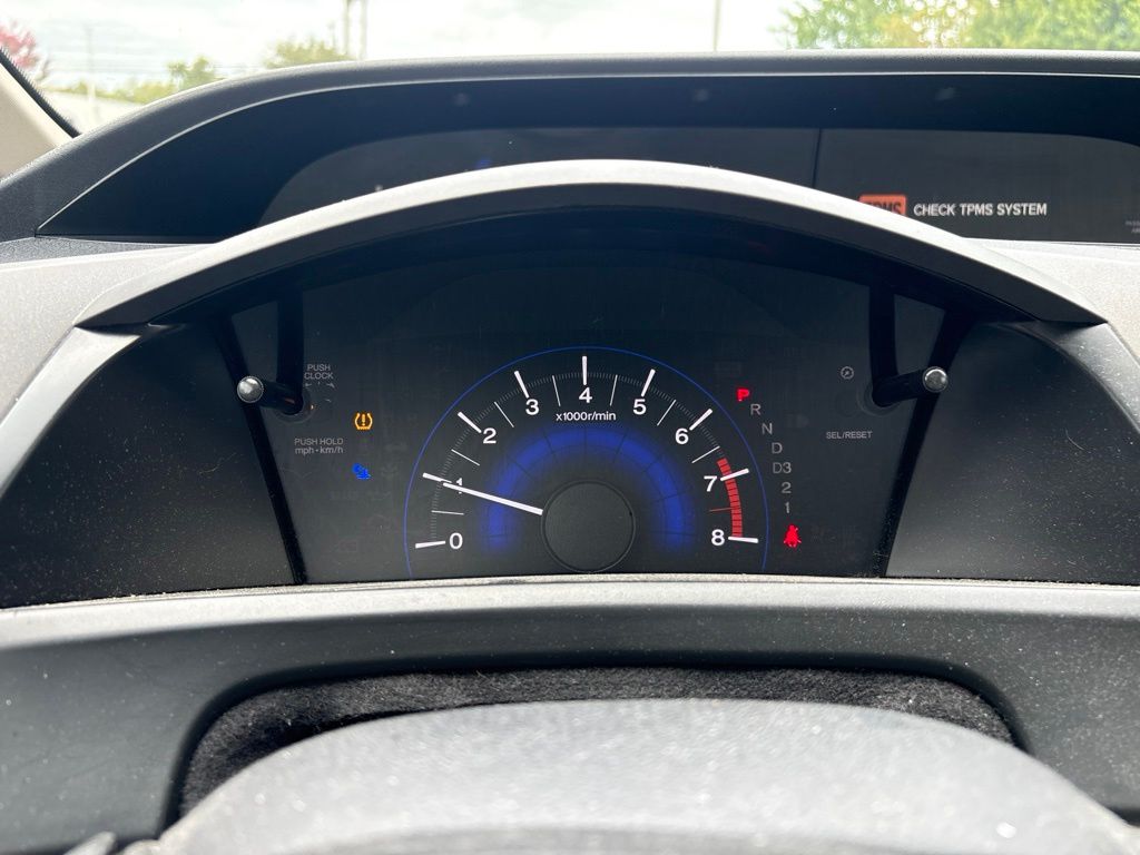 Used 2012 Red Honda EX image 4