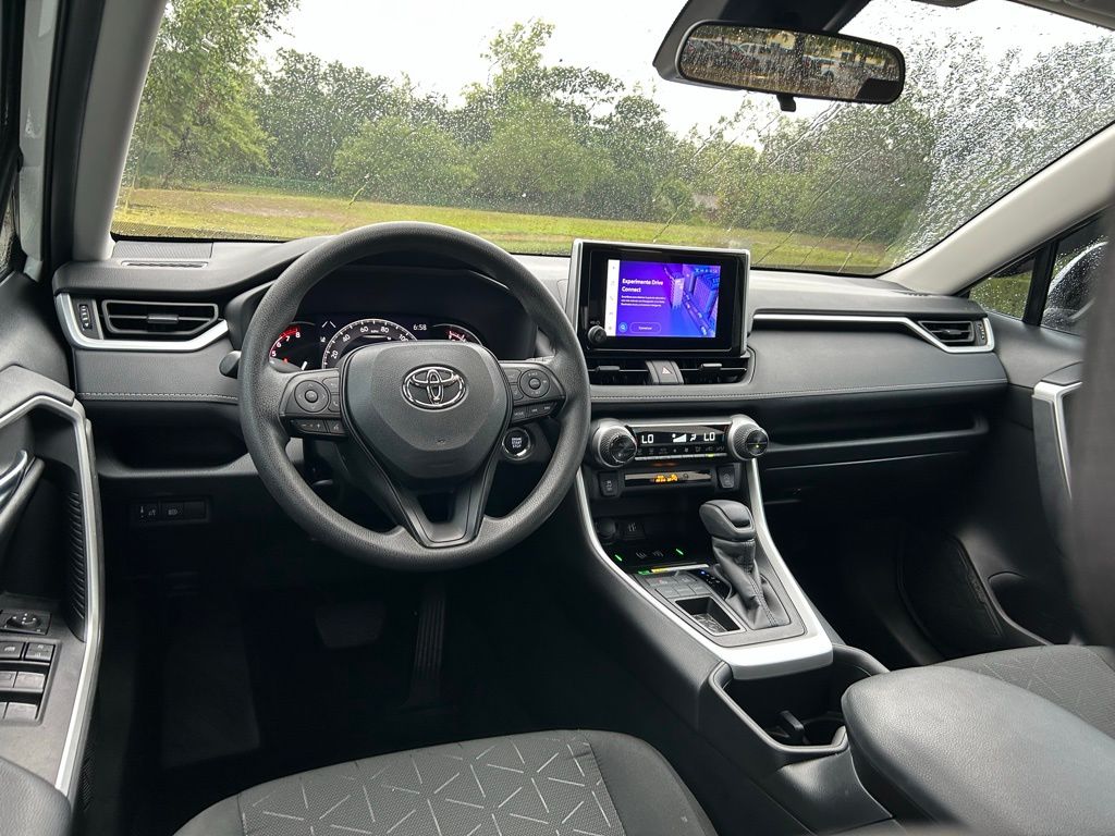 2024 Toyota RAV4 XLE 12