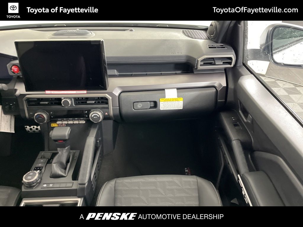 Thumbnail: 2025 Toyota 4Runner - 15