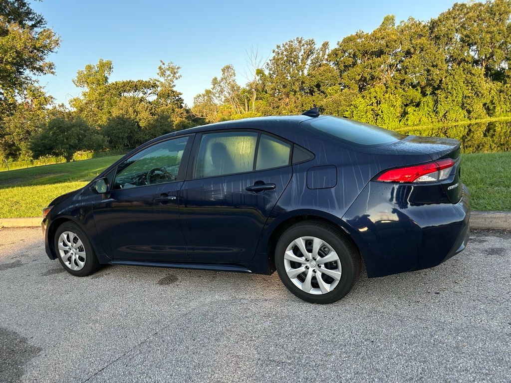 Thumbnail: 2022 Toyota Corolla - 3