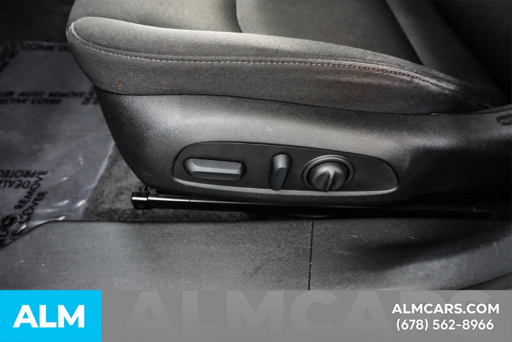 Used 2025 Black Chevrolet LT image 30