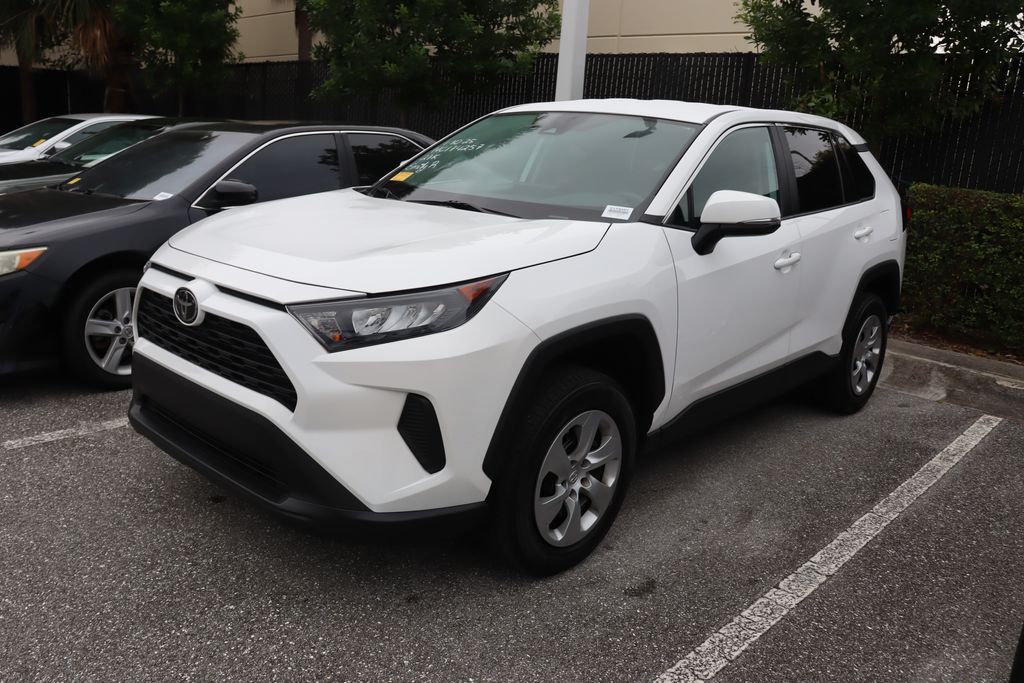 2022 Toyota RAV4 LE -
                West Palm Beach, FL