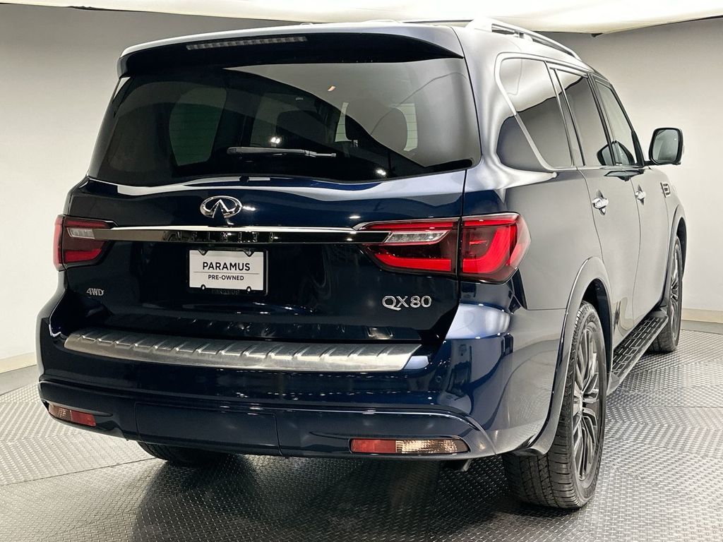 Thumbnail: 2021 INFINITI QX80 - 3