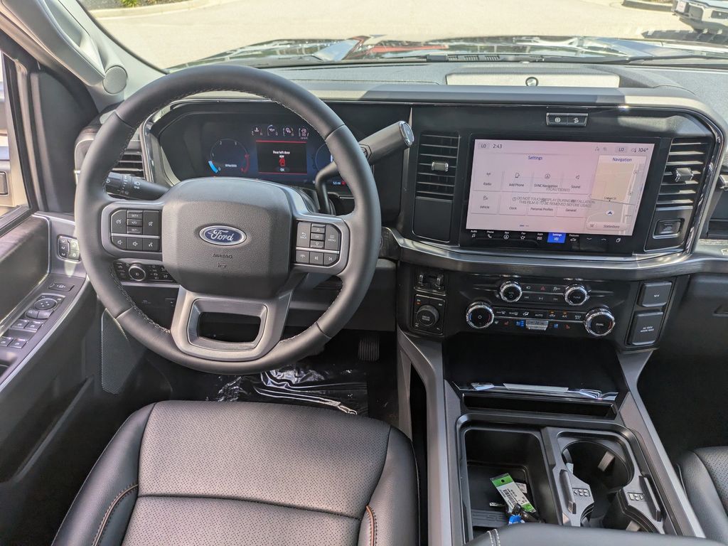 2026 Ford F-350 Super Duty LARIAT