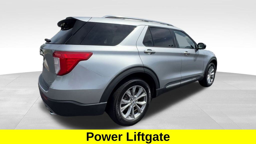 2023 Ford Explorer Limited photo