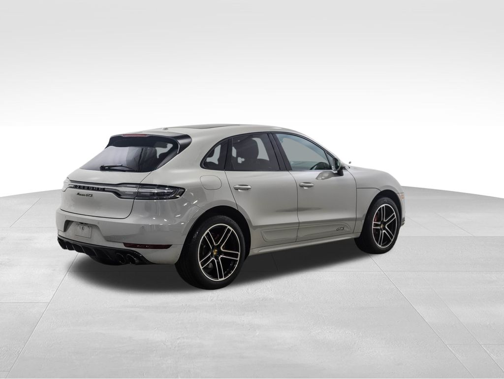 Thumbnail: 2021 Porsche Macan - 5