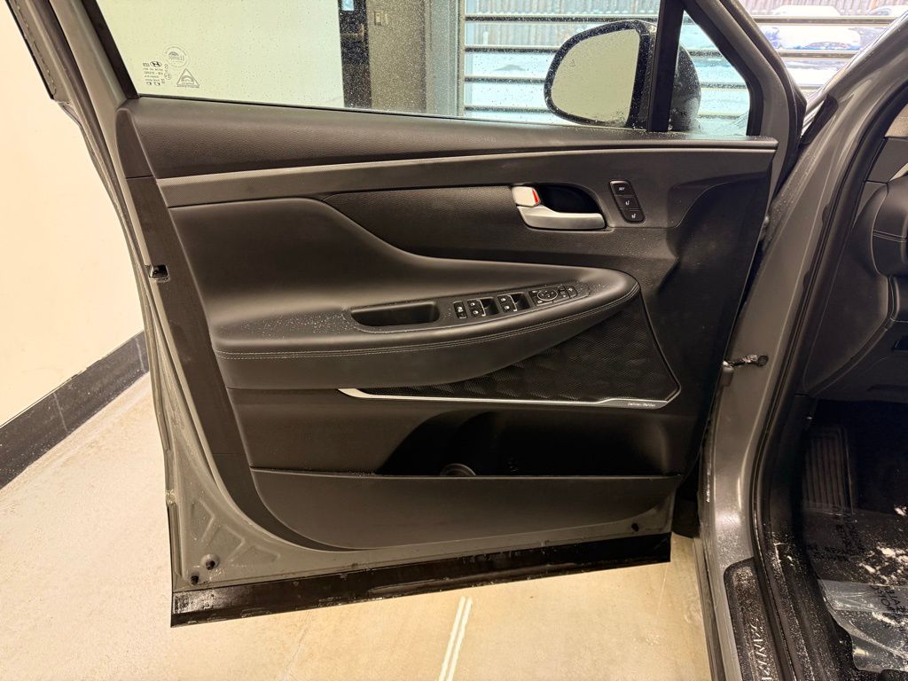 Thumbnail: 2021 Hyundai Santa Fe - 10