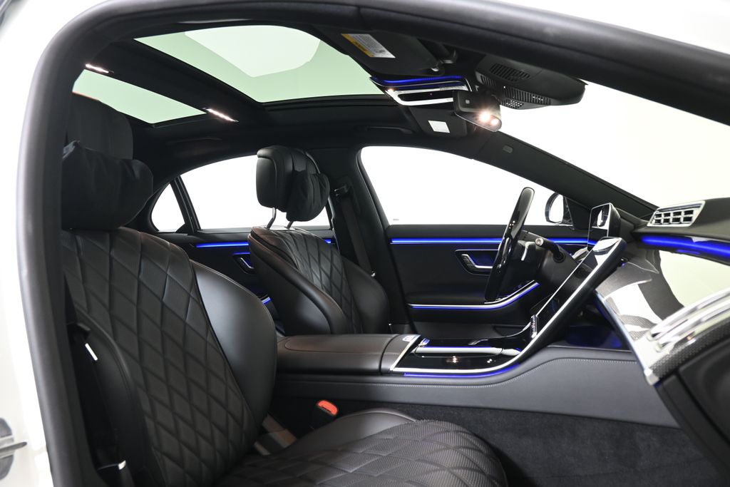 Thumbnail: 2022 Mercedes-Benz S-Class - 27