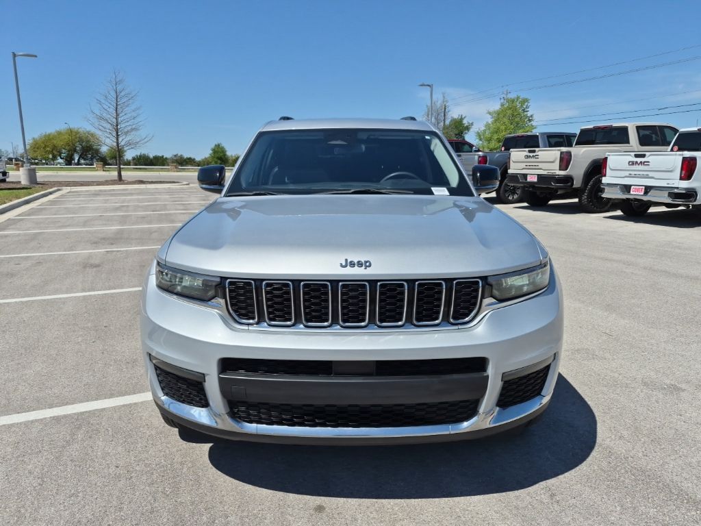 Used Car 2023 Jeep Grand Cherokee L  Limited For Sale Under $30,000 In Austin, Texas