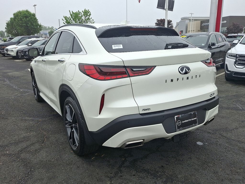 2022 INFINITI QX55 Luxe 4