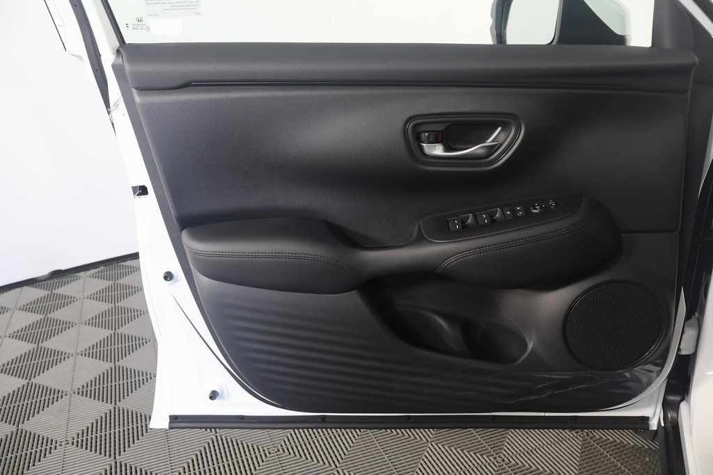 Thumbnail: 2026 Honda HR-V - 7