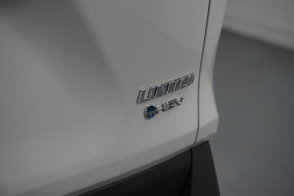 Thumbnail: 2025 Toyota RAV4 - 10