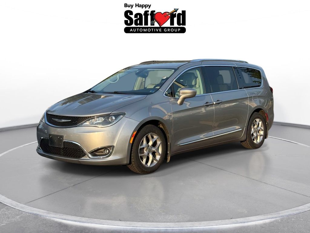 2018 Chrysler Pacifica Touring L Plus