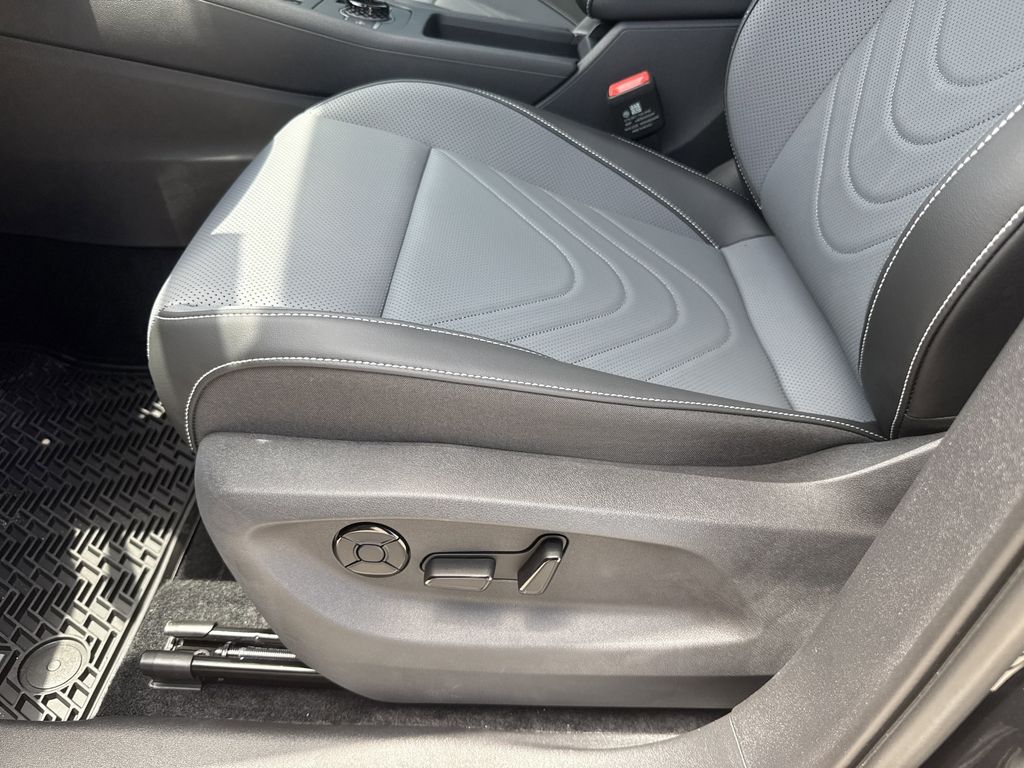 2026 Volkswagen Tiguan 2.0T SE Black at DeMontrond Auto Country