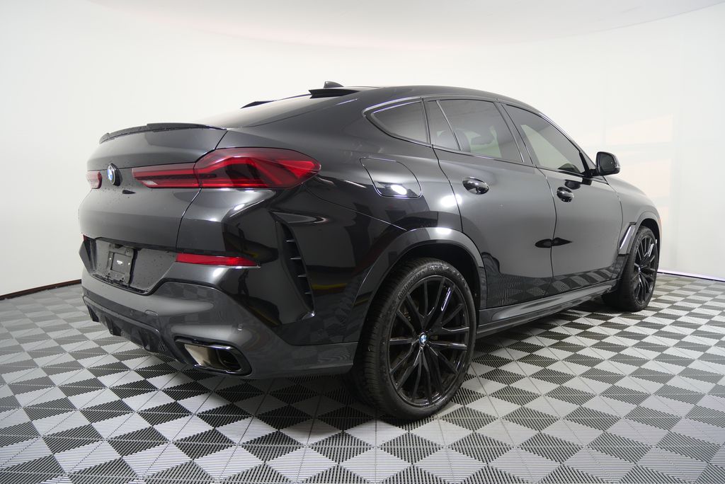 Thumbnail: 2023 BMW X6 - 3