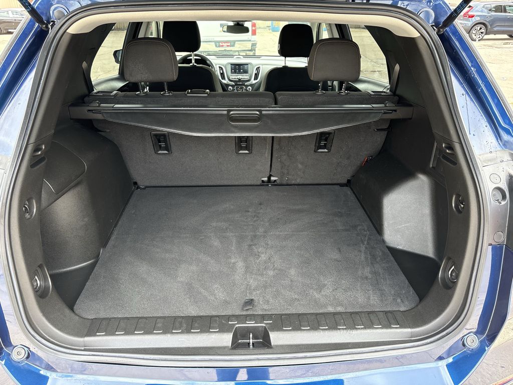 2022 Chevrolet Equinox LT Blue at AutoSavvy Houston Southwest