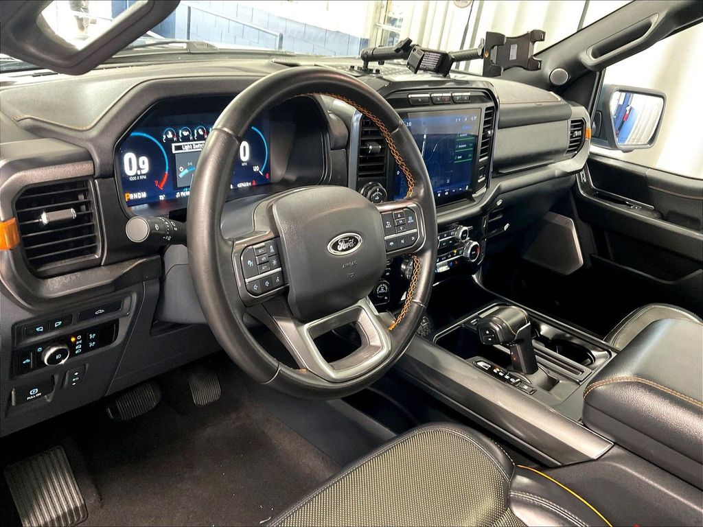 2023 Ford F-150 — photo 8